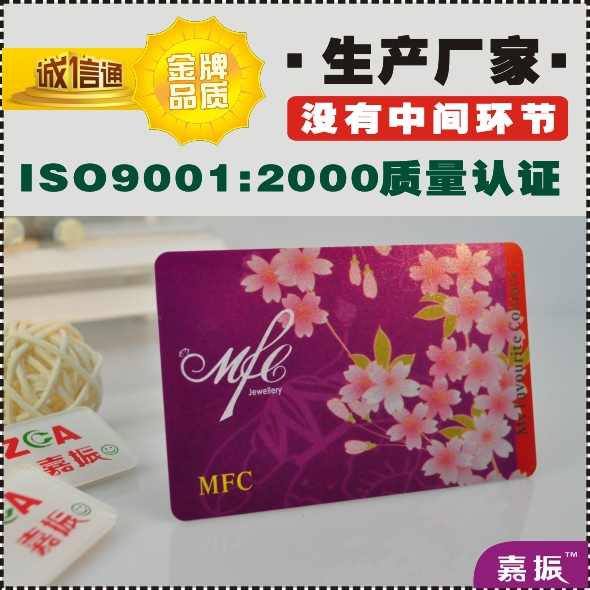 ���y������