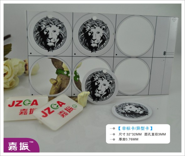 �{���^�A��